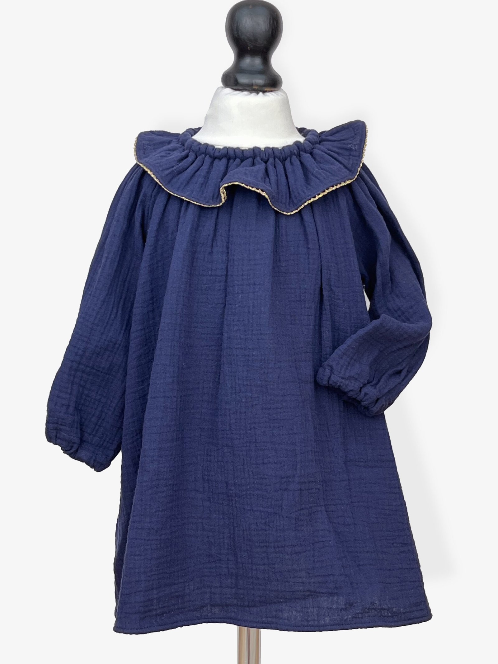 Augustine marine – Robe enfant double gaze marine, collerette dentelle dorée – By Mésange fait main France
