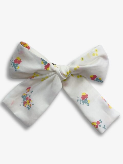 Barrette fleurettes – barrette gros nœud tissu blanc fleurettes, pince crocodile – By Mésange fait main France