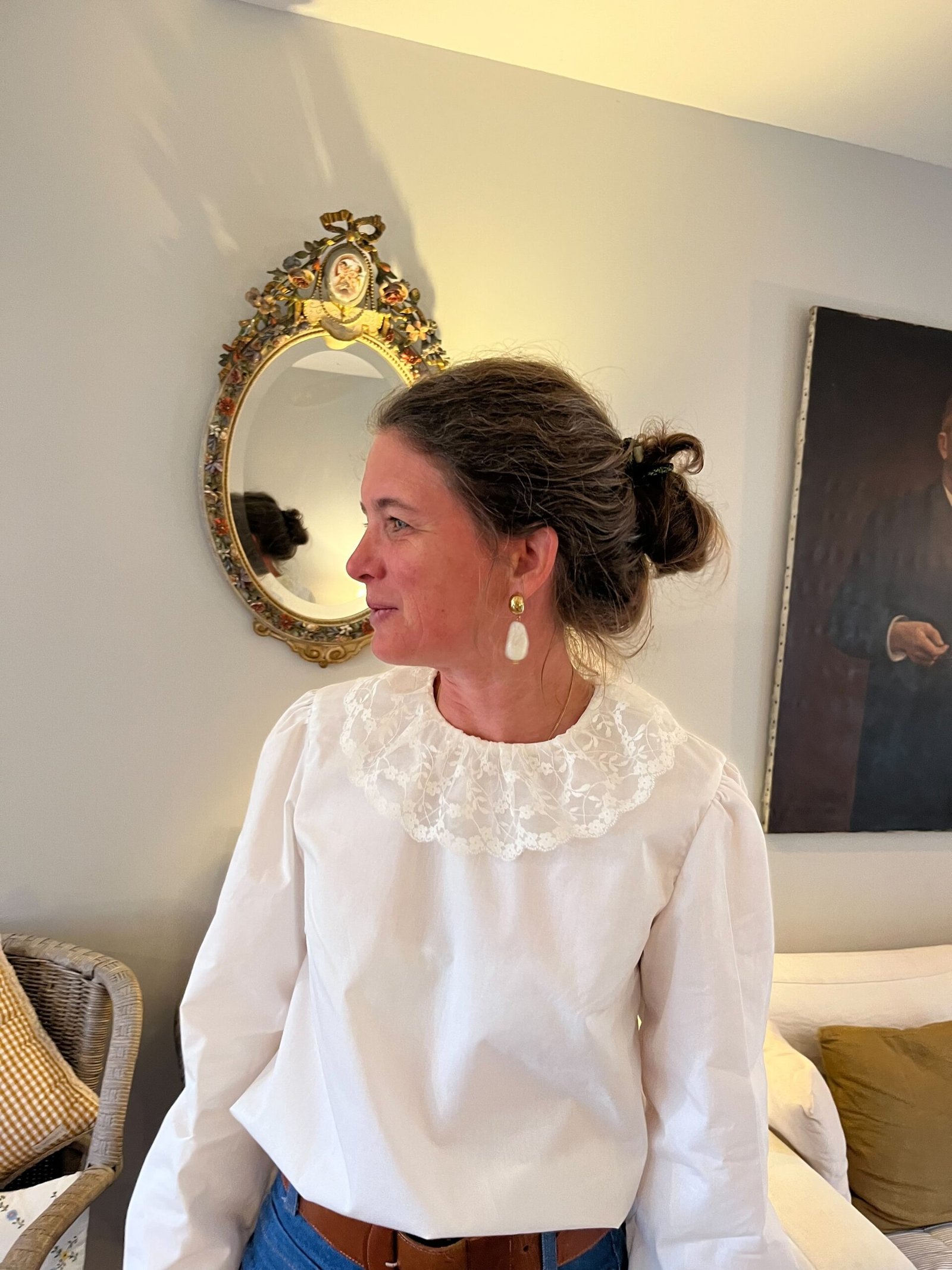 Josepha – blouse écrue 100% coton, col dentelle – By Mésange fait main France